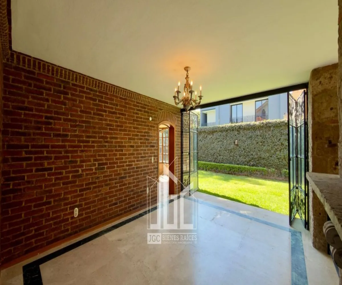 Casa En Venta,Valle Real,Paseo San Víctor 2581, Zapopan, Jalisco 45019, 4 Habitaciones,4 Baños,Paseo San Víctor,2,p0wvwTG