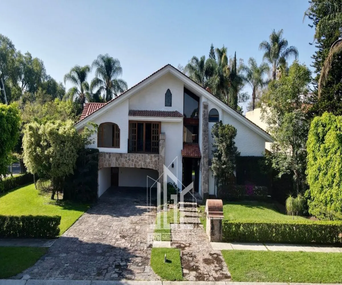 Casa En Venta,Valle Real,Paseo San Víctor 2581, Zapopan, Jalisco 45019, 4 Habitaciones,4 Baños,Paseo San Víctor,2,p0wvwTG