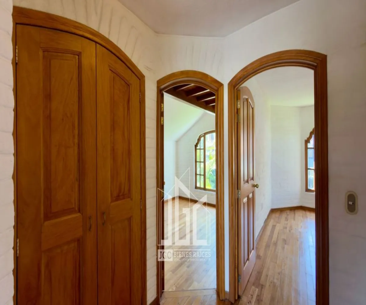 Casa En Venta,Valle Real,Paseo San Víctor 2581, Zapopan, Jalisco 45019, 4 Habitaciones,4 Baños,Paseo San Víctor,2,p0wvwTG