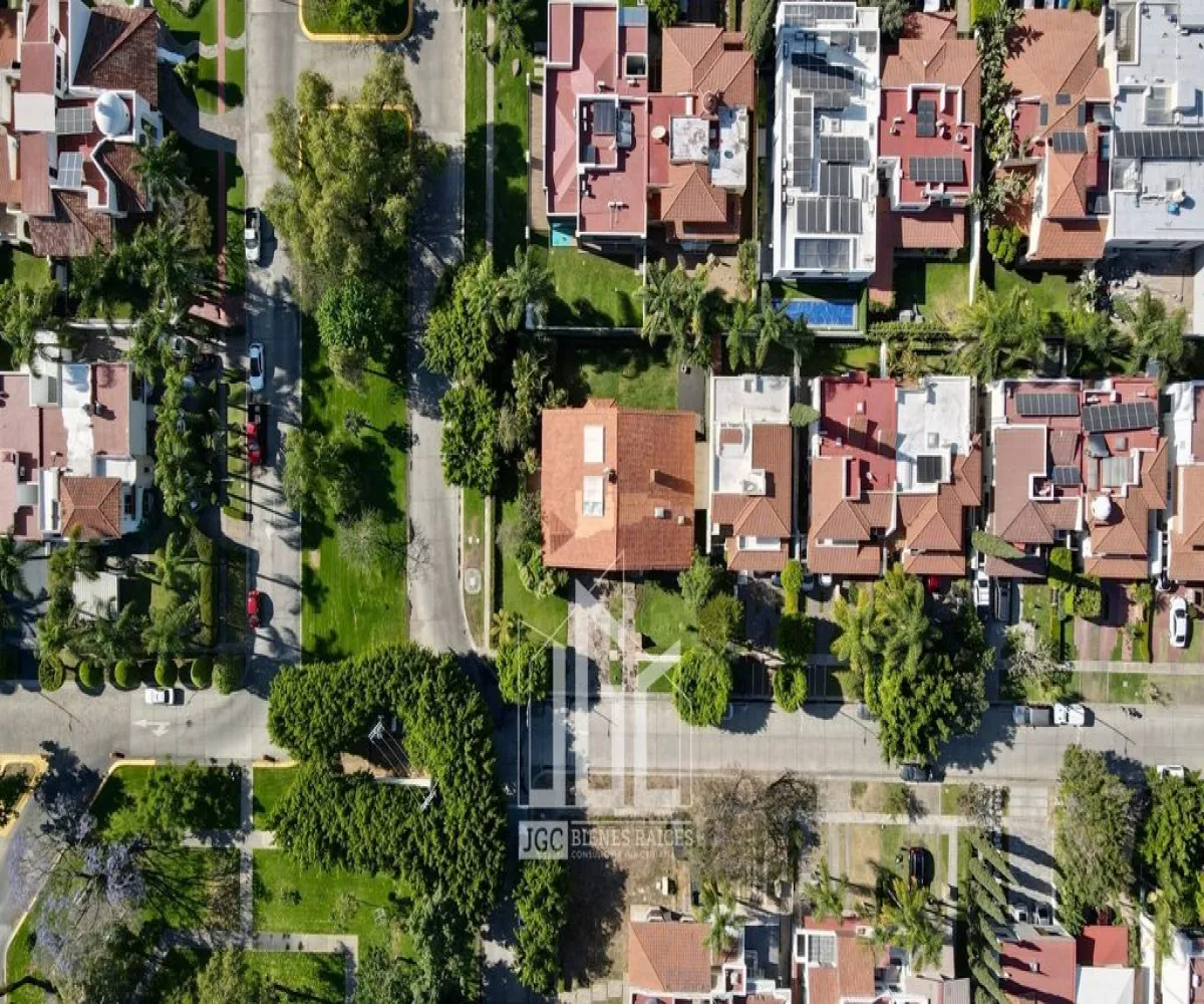 Casa En Venta,Valle Real,Paseo San Víctor 2581, Zapopan, Jalisco 45019, 4 Habitaciones,4 Baños,Paseo San Víctor,2,p0wvwTG