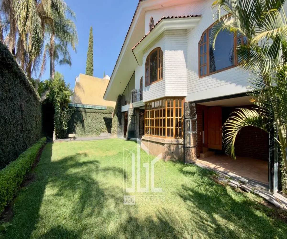 Casa En Venta,Valle Real,Paseo San Víctor 2581, Zapopan, Jalisco 45019, 4 Habitaciones,4 Baños,Paseo San Víctor,2,p0wvwTG