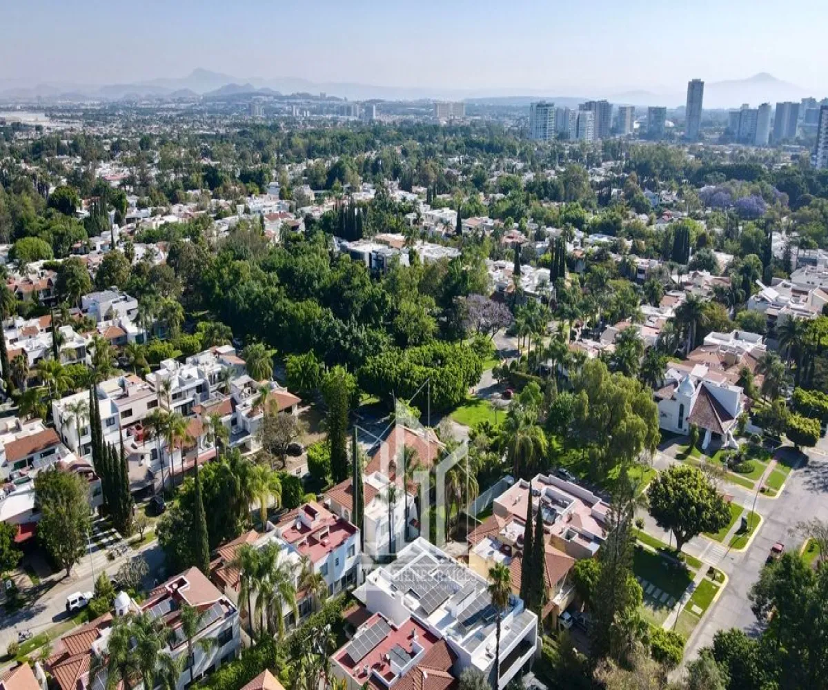 Casa En Venta,Valle Real,Paseo San Víctor 2581, Zapopan, Jalisco 45019, 4 Habitaciones,4 Baños,Paseo San Víctor,2,p0wvwTG