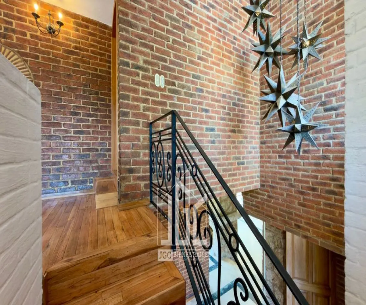 Casa En Venta,Valle Real,Paseo San Víctor 2581, Zapopan, Jalisco 45019, 4 Habitaciones,4 Baños,Paseo San Víctor,2,p0wvwTG