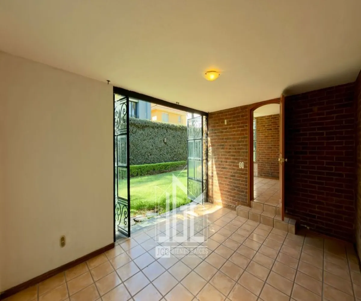 Casa En Venta,Valle Real,Paseo San Víctor 2581, Zapopan, Jalisco 45019, 4 Habitaciones,4 Baños,Paseo San Víctor,2,p0wvwTG