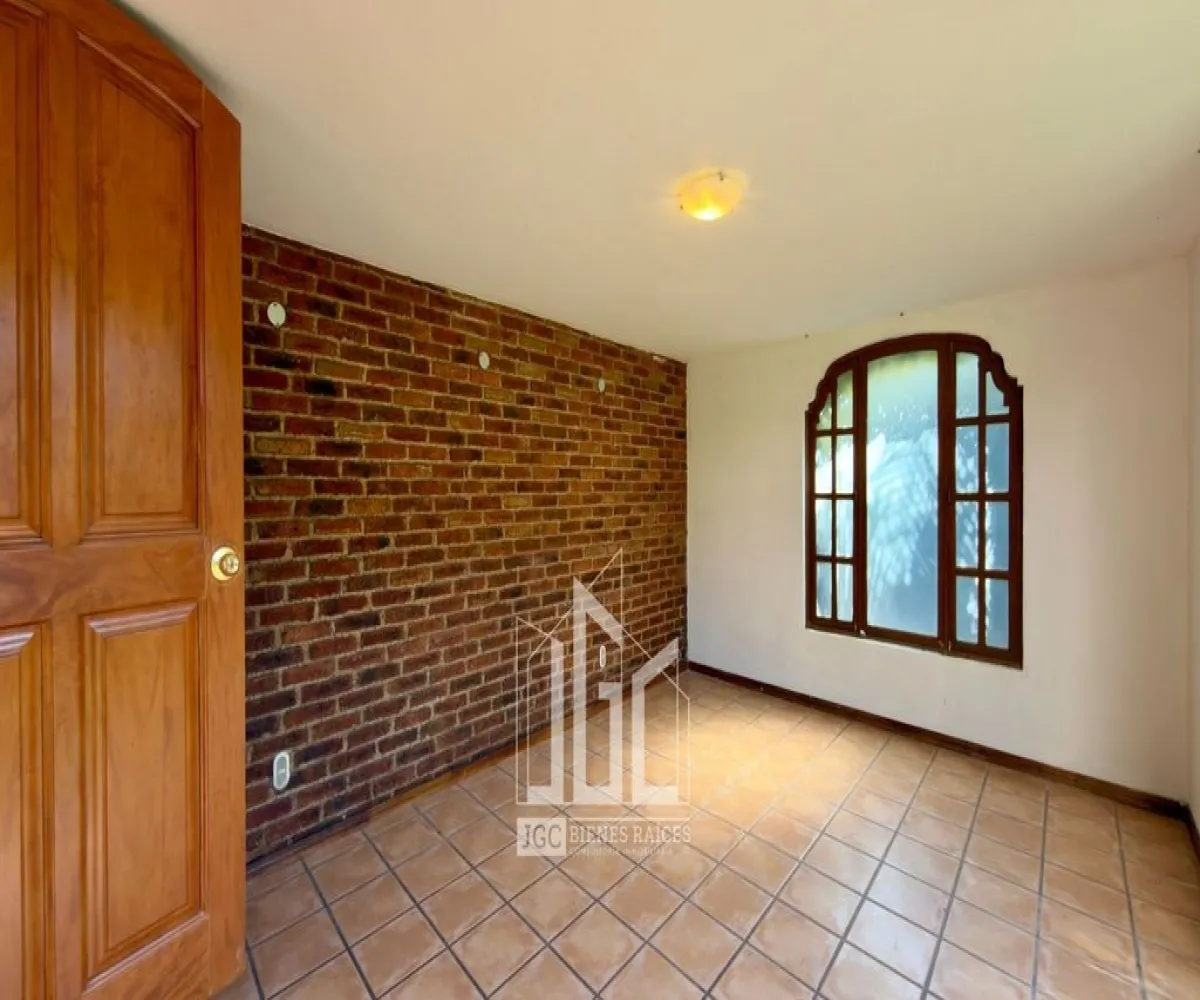 Casa En Venta,Valle Real,Paseo San Víctor 2581, Zapopan, Jalisco 45019, 4 Habitaciones,4 Baños,Paseo San Víctor,2,p0wvwTG