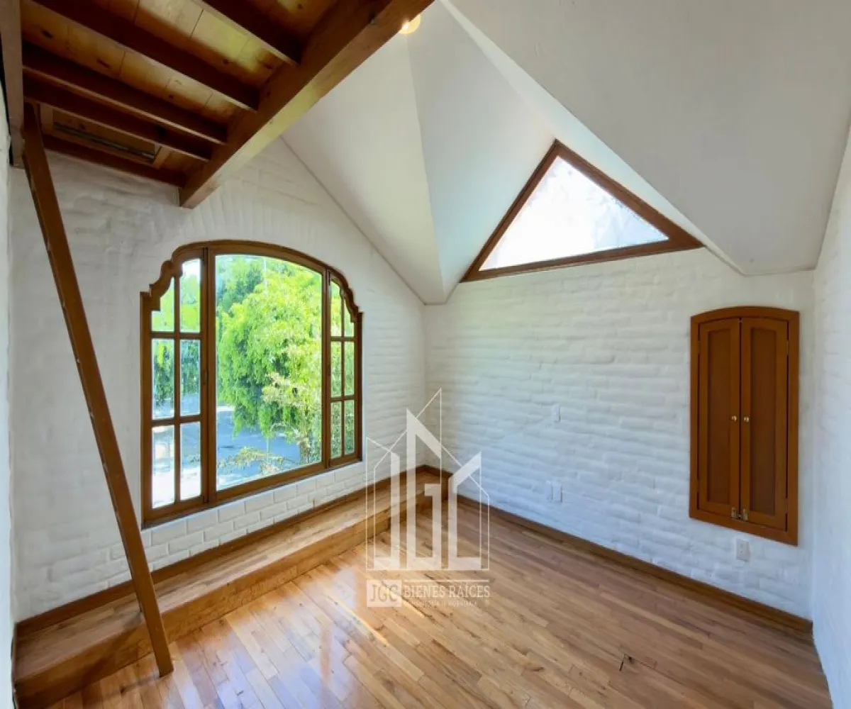 Casa En Venta,Valle Real,Paseo San Víctor 2581, Zapopan, Jalisco 45019, 4 Habitaciones,4 Baños,Paseo San Víctor,2,p0wvwTG