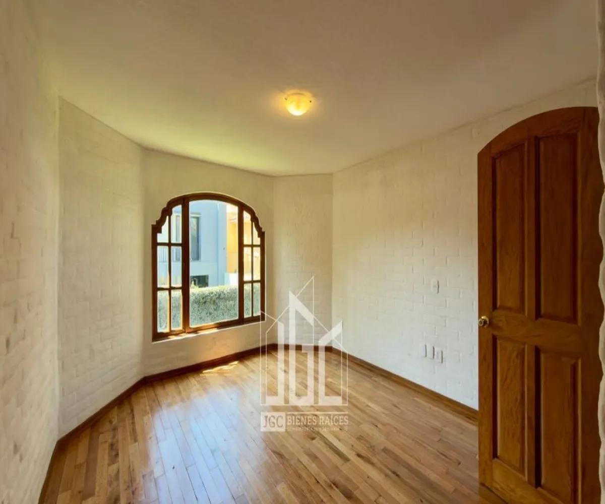 Casa En Venta,Valle Real,Paseo San Víctor 2581, Zapopan, Jalisco 45019, 4 Habitaciones,4 Baños,Paseo San Víctor,2,p0wvwTG