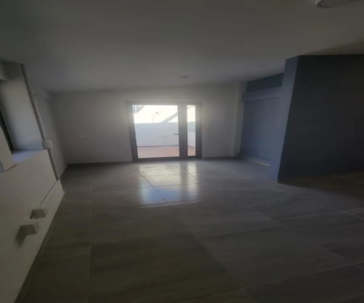 Oficina En Renta,Circunvalación Vallarta,Avenida Manuel Acuña 2559, Guadalajara, Jalisco 44680,9 Baños,Avenida Manuel Acuña,1,pgTvlju