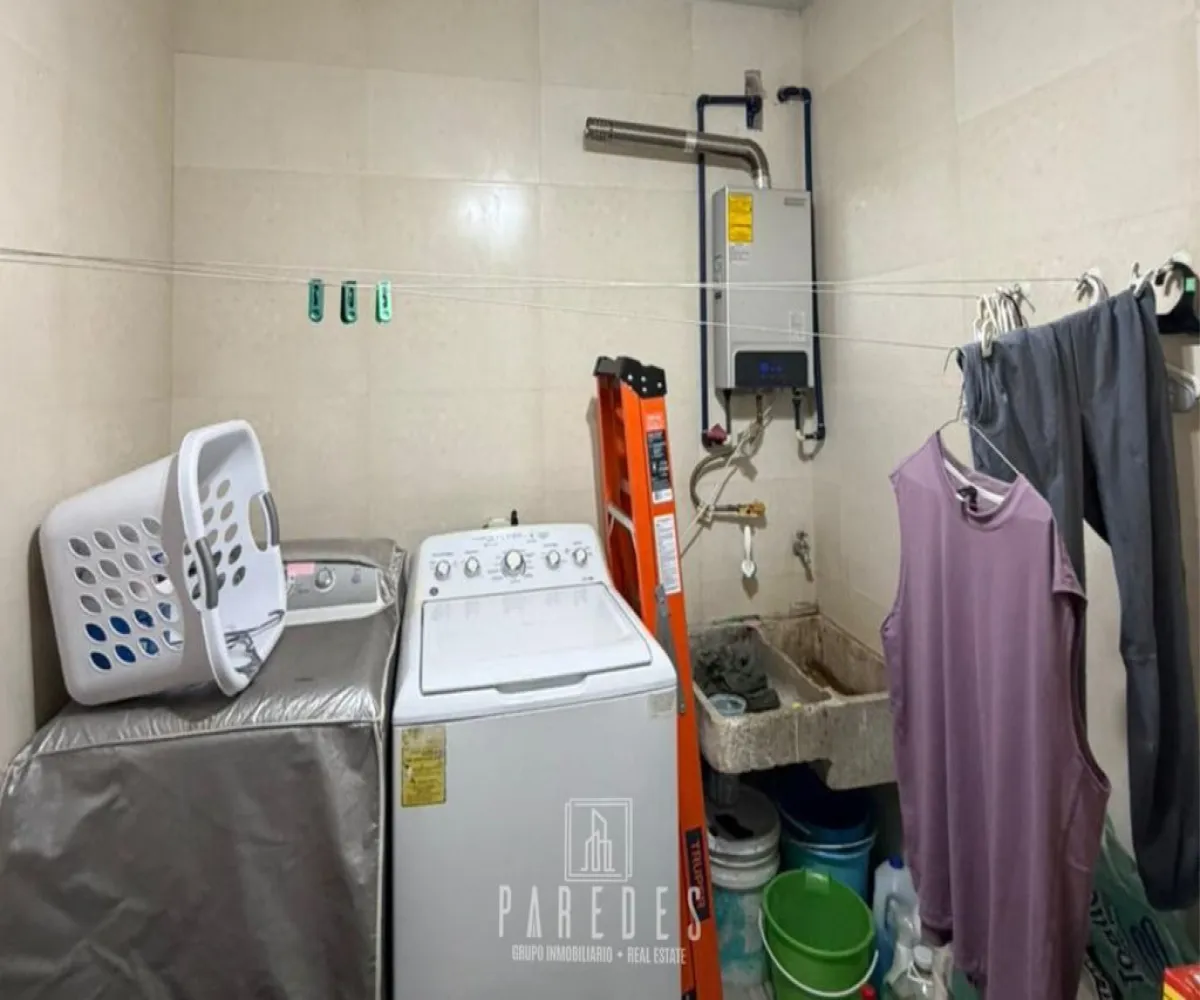 Casa En Venta,Alamo Industrial,Calle Río Reforma 1846, Guadalajara, Jalisco 44490, 6 Habitaciones,3 Baños,Calle Río Reforma,1,pEMxizA