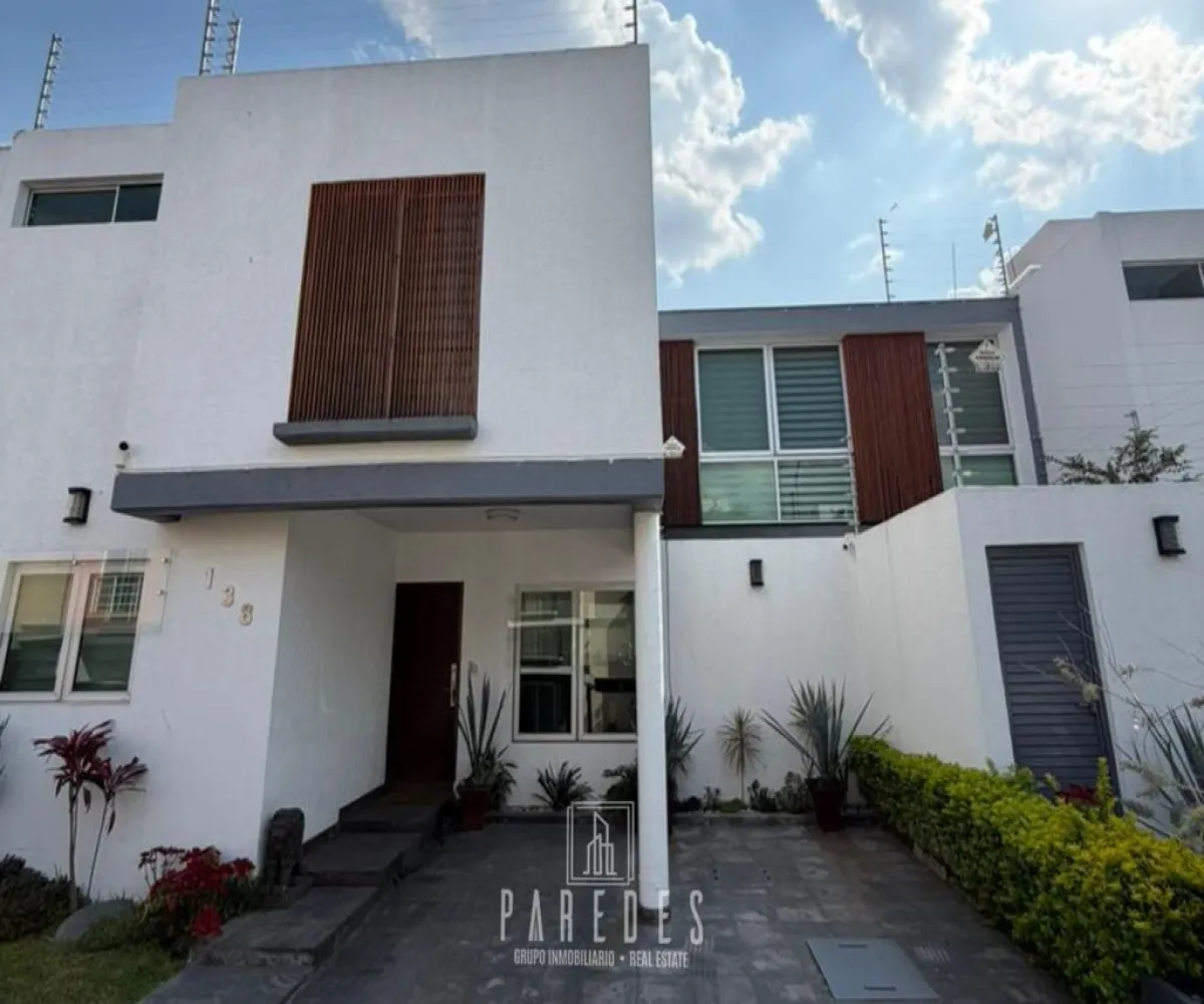 Casa En Venta,Alamo Industrial,Calle Río Reforma 1846, Guadalajara, Jalisco 44490, 6 Habitaciones,3 Baños,Calle Río Reforma,1,pEMxizA