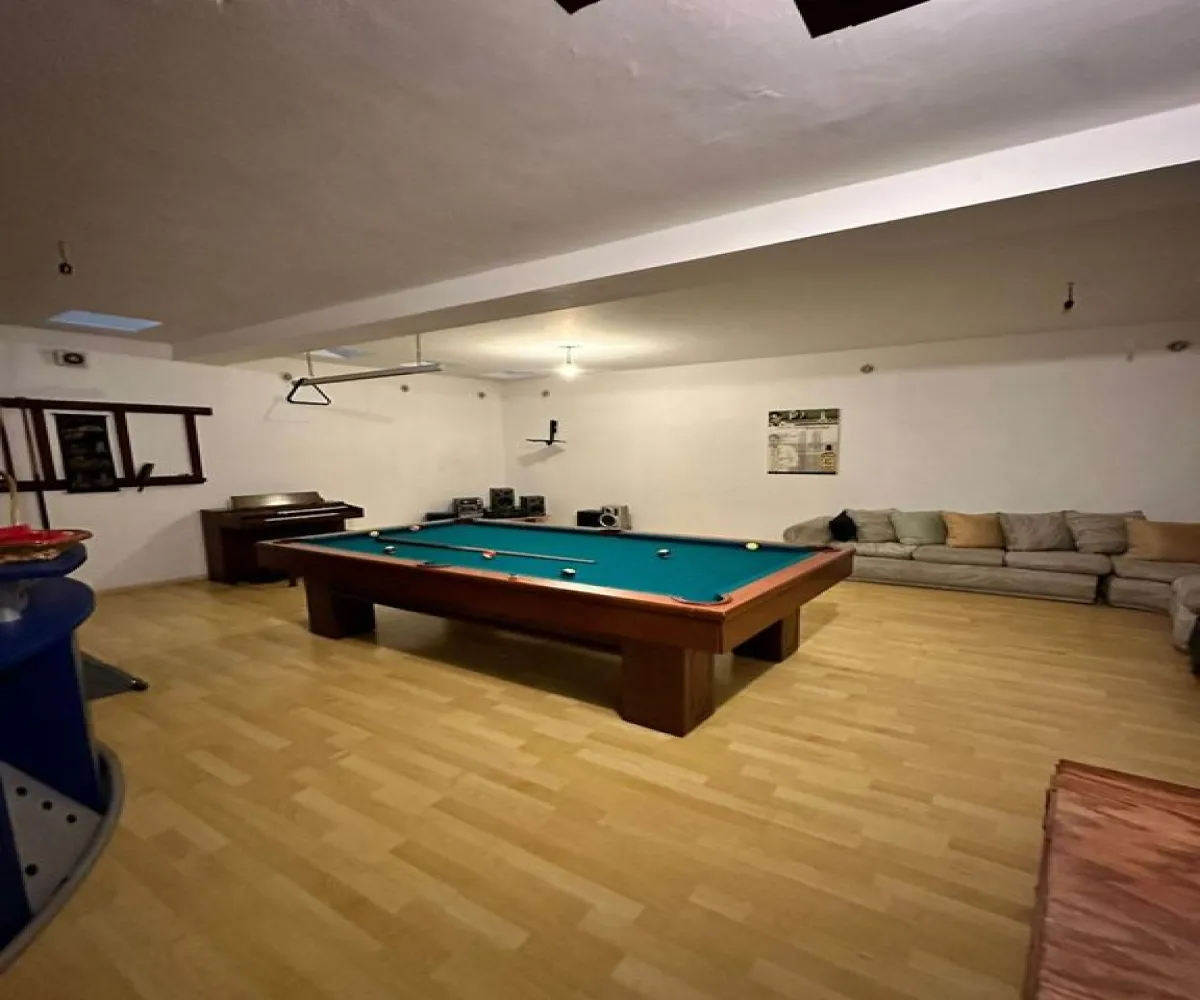 Casa En Venta,Guadalupe Jardín,Del Matador 811, Zapopan, Jalisco 45030, 4 Habitaciones,5 Baños,Del Matador,2,pmurRFt