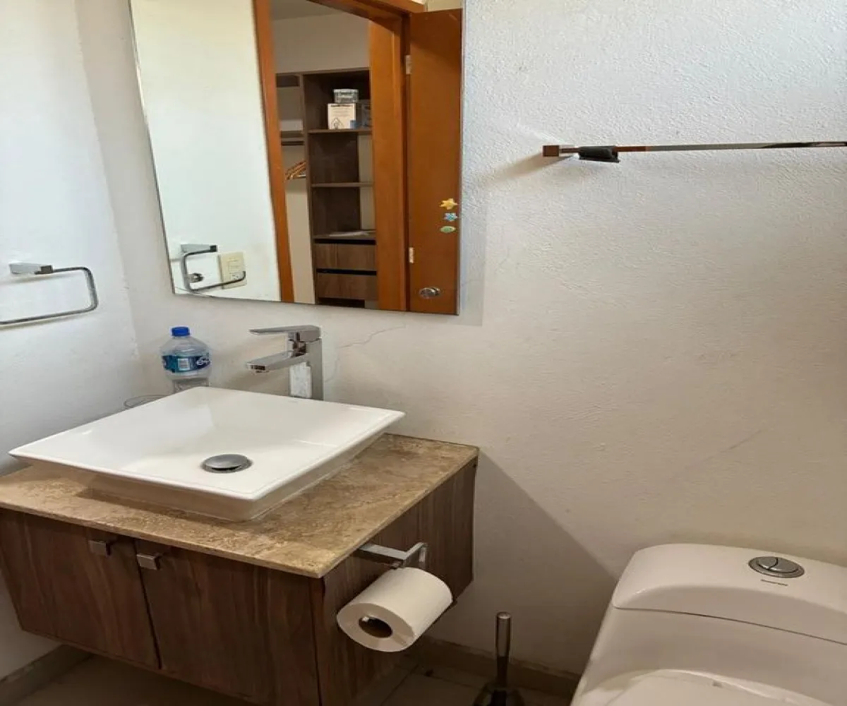 Casa En Venta,Villas Belenes,Avenida Venustiano Carranza 1201, Zapopan, Jalisco 45150, 3 Habitaciones,1 Baño,Avenida Venustiano Carranza,1,pNBAfk3