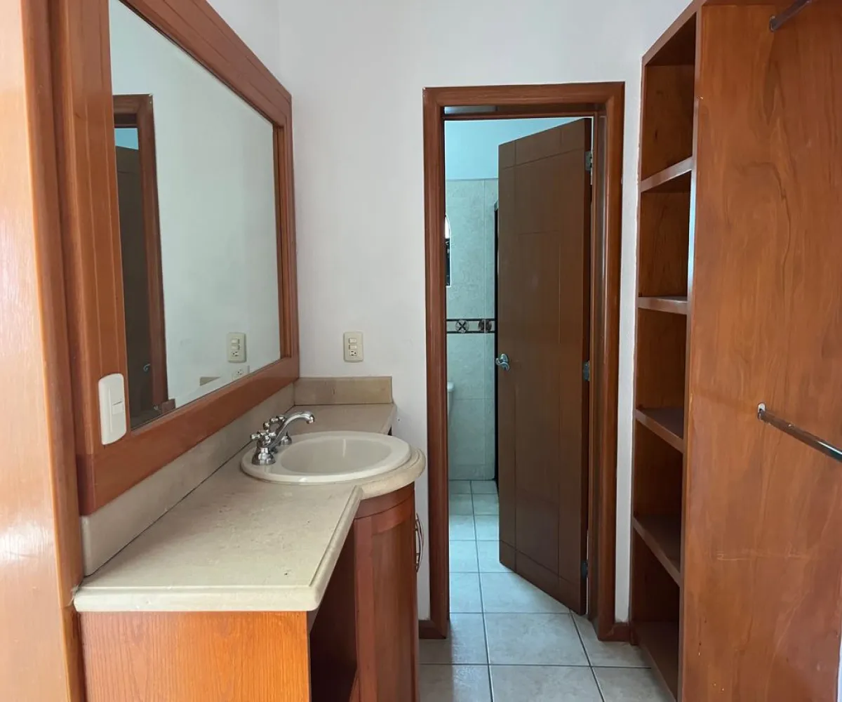 Casa En Renta,Jardín Real,Conde 30, Zapopan, Jalisco 45136, 3 Habitaciones,4 Baños,Conde,2,phHAHt5