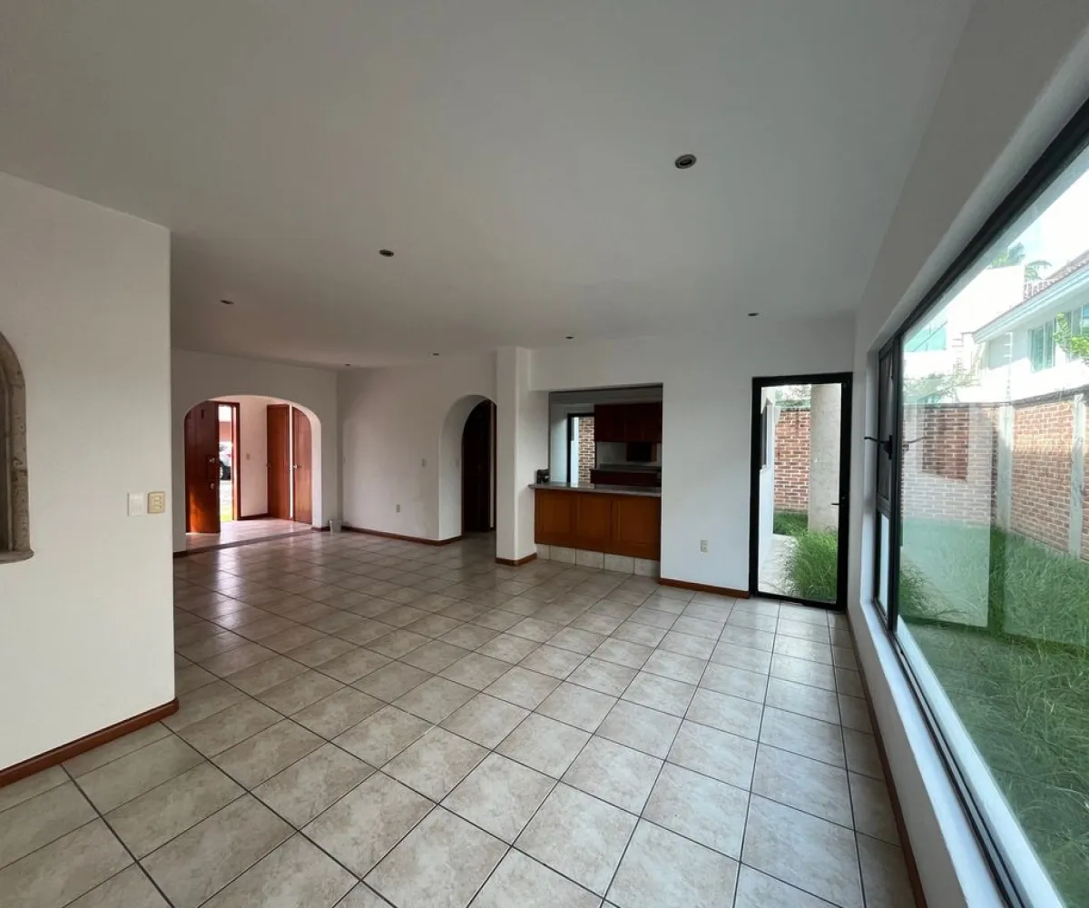 Casa En Renta,Jardín Real,Conde 30, Zapopan, Jalisco 45136, 3 Habitaciones,4 Baños,Conde,2,phHAHt5