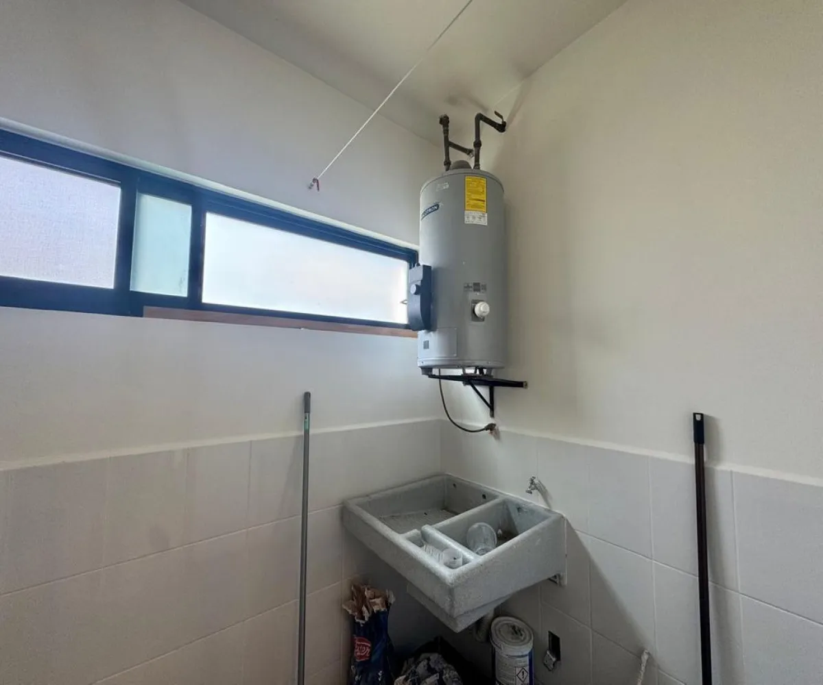 Casa En Renta,Solares Residencial,Avenida Paseo del Anochecer 964, Zapopan, Jalisco 45019, 3 Habitaciones,3 Baños,Avenida Paseo del Anochecer,2,pJvEiYb