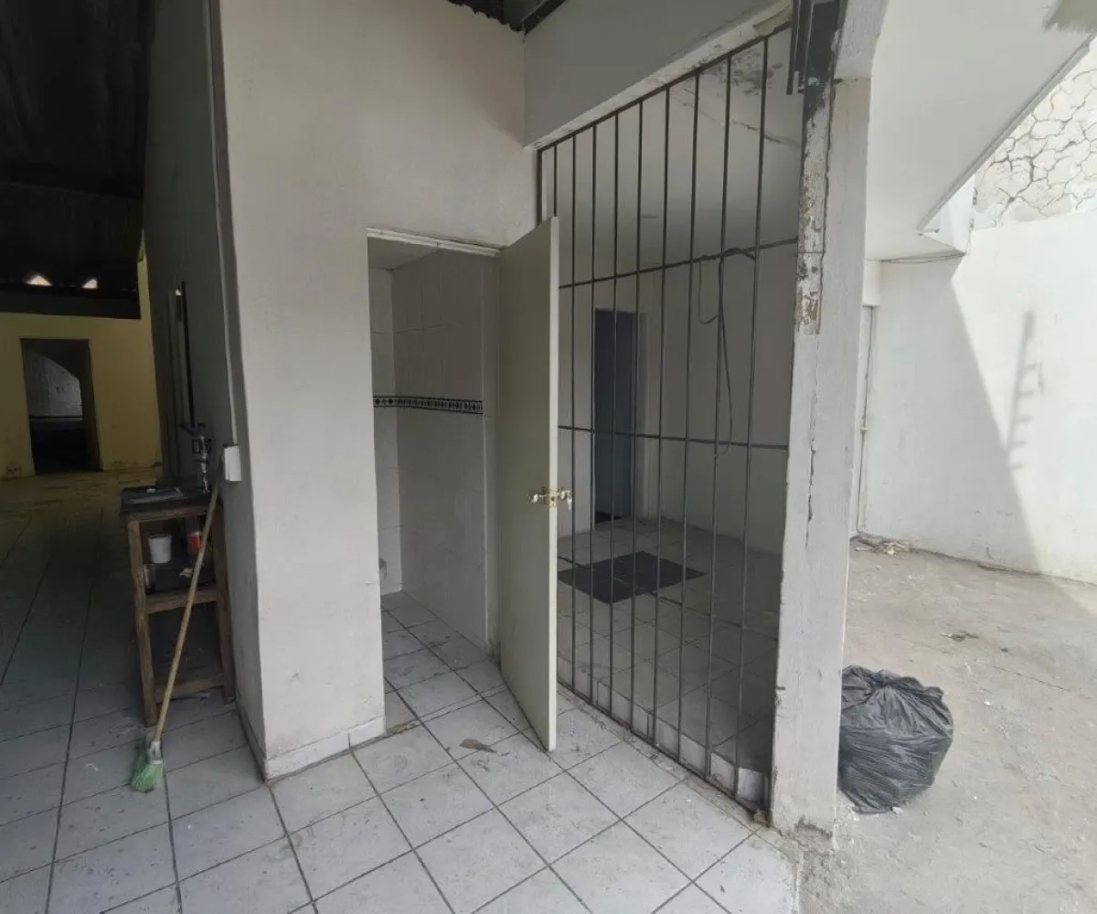 Local En Renta,Jardines del Bosque,Avenida Mariano Otero 1026, Guadalajara, Jalisco 44520,1 Baño,Avenida Mariano Otero,1,pAcIRjK