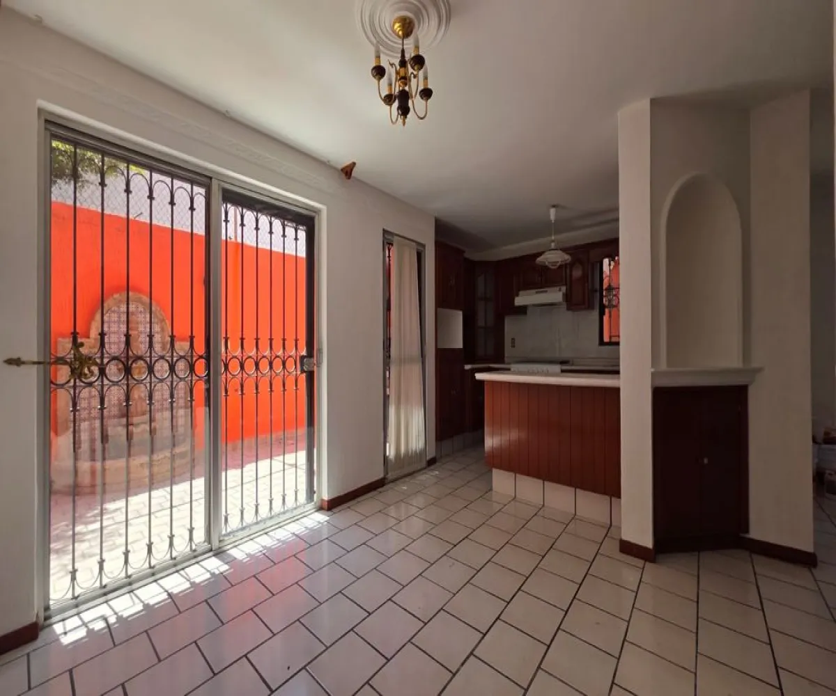 Casa En Renta,La Alameda,Calle Rinconada de Cáceres 1516, Zapopan, Jalisco 45079, 3 Habitaciones,1 Baño,Calle Rinconada de Cáceres,2,pG5gpFq