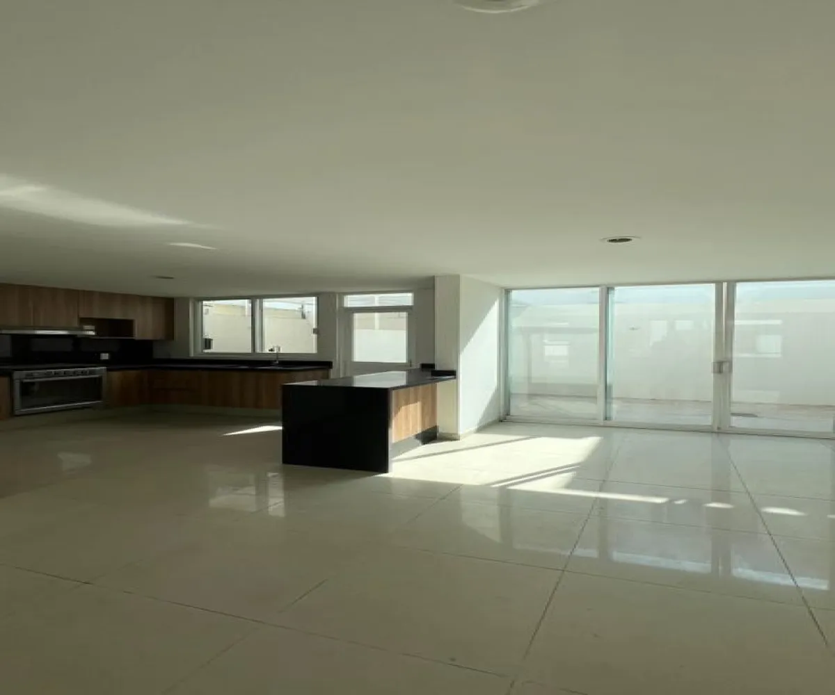 Casa En Venta,La Tijera,Almería 387, Tlajomulco de Zúñiga, Jalisco 45647, 3 Habitaciones,2 Baños,Almería,1,pvDFZKB