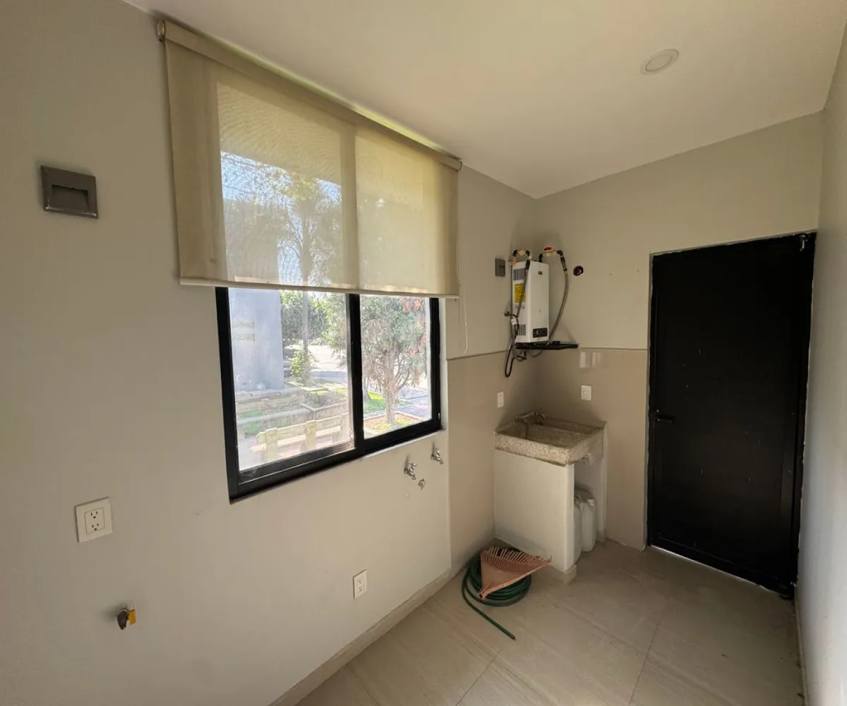 Casa En Venta,Del Pilar Residencial,ALEVIA S/N, Tlajomulco de Zúñiga, Jalisco 45645, 3 Habitaciones,4 Baños,ALEVIA,2,pabjf1t