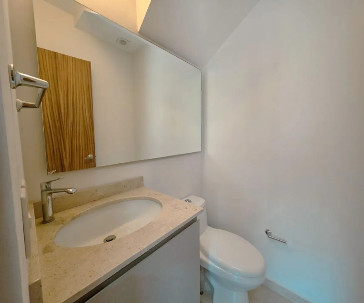 Casa En Venta,Granja,Calzada de los Laureles 835, Zapopan, Jalisco 45010, 3 Habitaciones,2 Baños,Calzada de los Laureles,3,pgqHOjQ