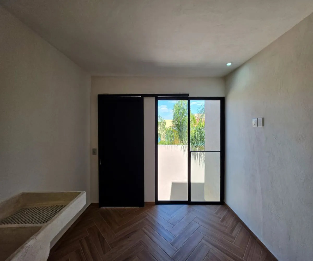 Casa En Venta,Granja,Calzada de los Laureles 835, Zapopan, Jalisco 45010, 3 Habitaciones,2 Baños,Calzada de los Laureles,3,pgqHOjQ