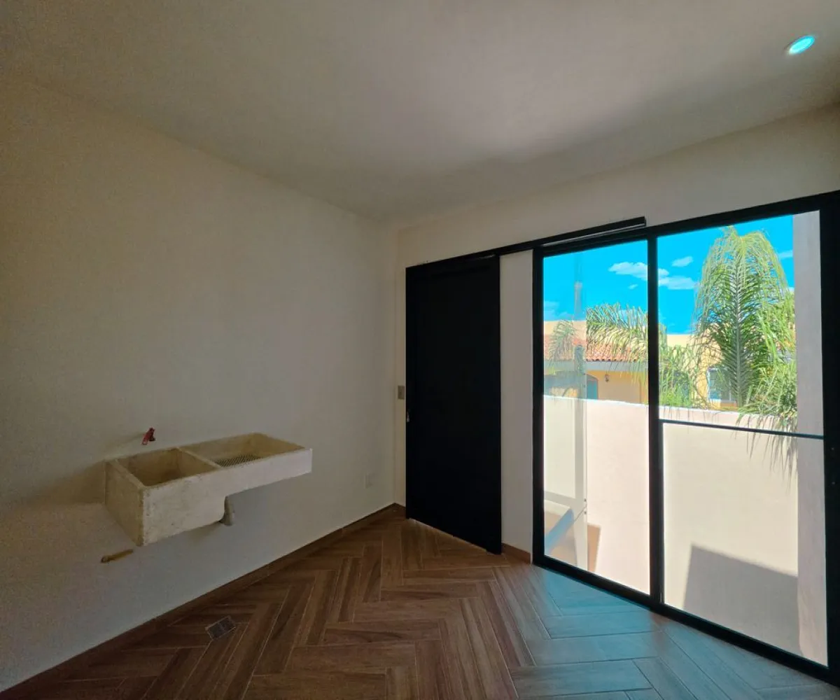 Casa En Venta,Granja,Calzada de los Laureles 835, Zapopan, Jalisco 45010, 3 Habitaciones,2 Baños,Calzada de los Laureles,3,pgqHOjQ