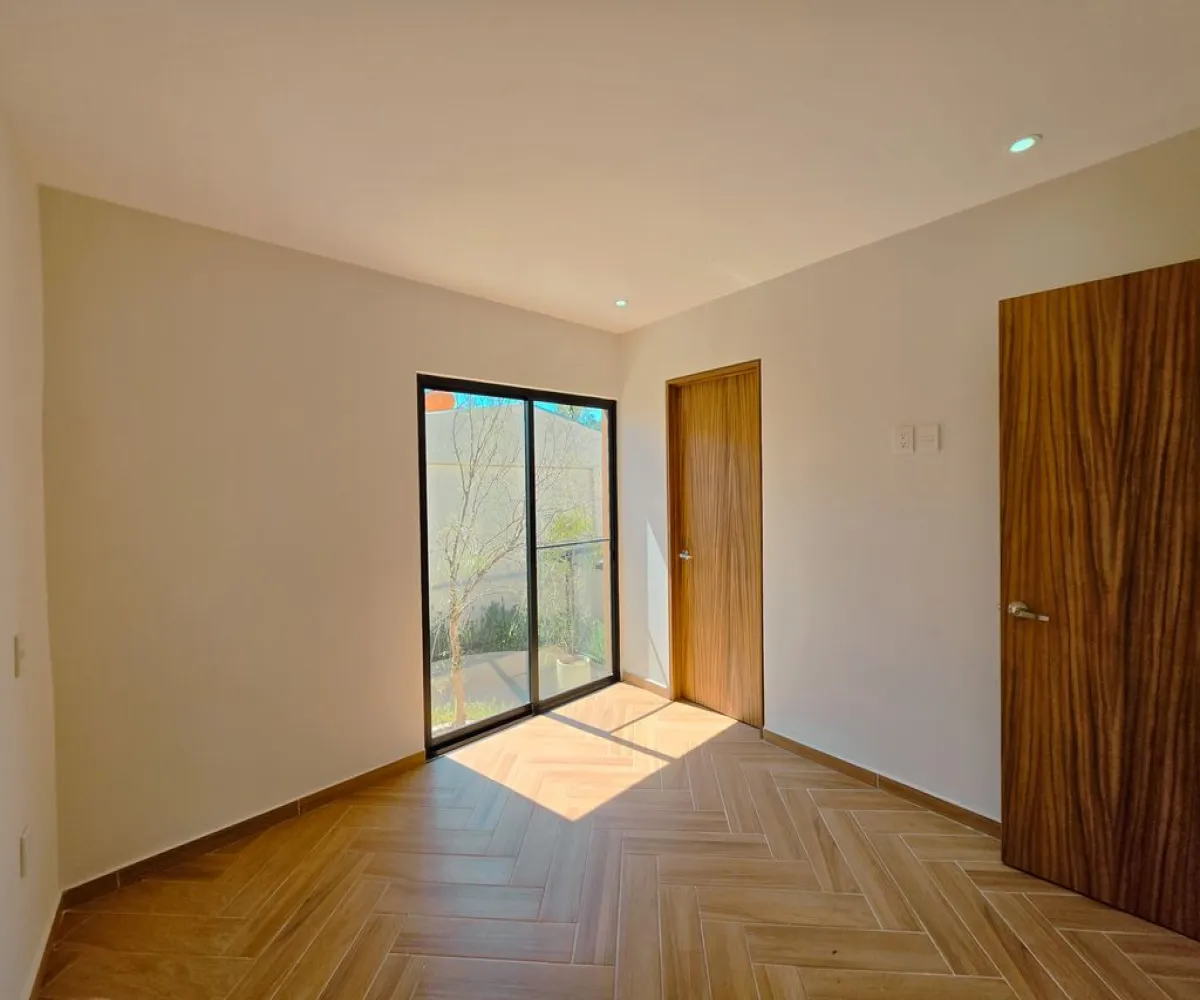 Casa En Venta,Granja,Calzada de los Laureles 835, Zapopan, Jalisco 45010, 3 Habitaciones,2 Baños,Calzada de los Laureles,3,pgqHOjQ