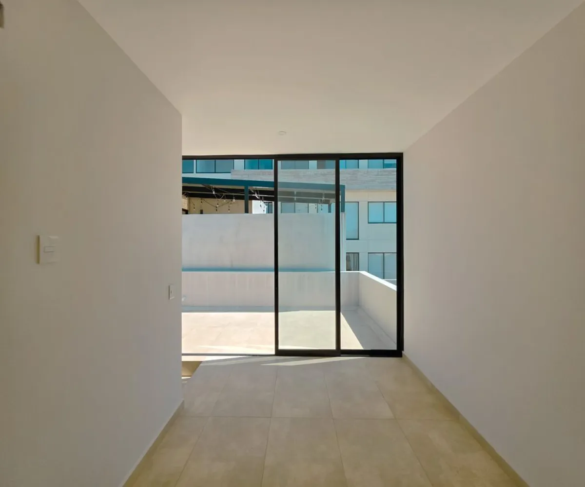 Casa En Venta,Granja,Calzada de los Laureles 835, Zapopan, Jalisco 45010, 3 Habitaciones,2 Baños,Calzada de los Laureles,3,pgqHOjQ