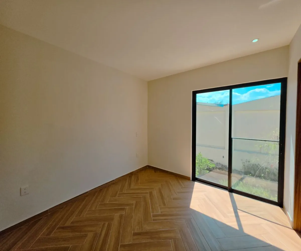 Casa En Venta,Granja,Calzada de los Laureles 835, Zapopan, Jalisco 45010, 3 Habitaciones,2 Baños,Calzada de los Laureles,3,pgqHOjQ