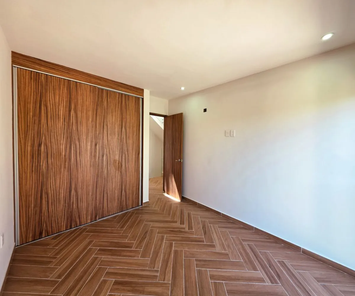 Casa En Venta,Granja,Calzada de los Laureles 835, Zapopan, Jalisco 45010, 3 Habitaciones,2 Baños,Calzada de los Laureles,3,pgqHOjQ