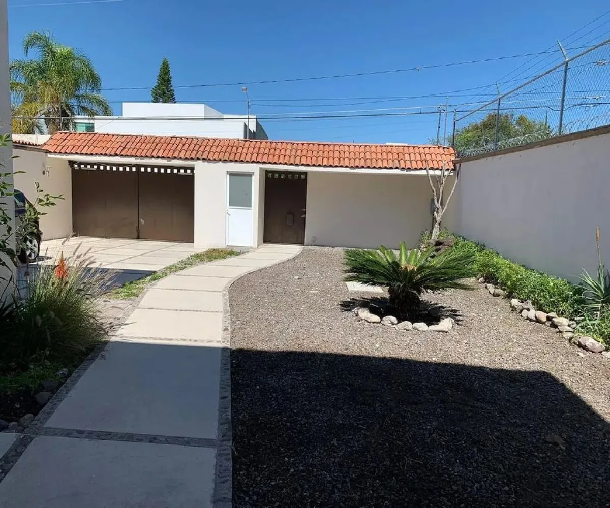 Casa En Venta,Villas del Mesón,Avenida Mesón del Prado 110, Querétaro, Querétaro 76226, 3 Habitaciones,4 Baños,Avenida Mesón del Prado,1,p8tjsx5