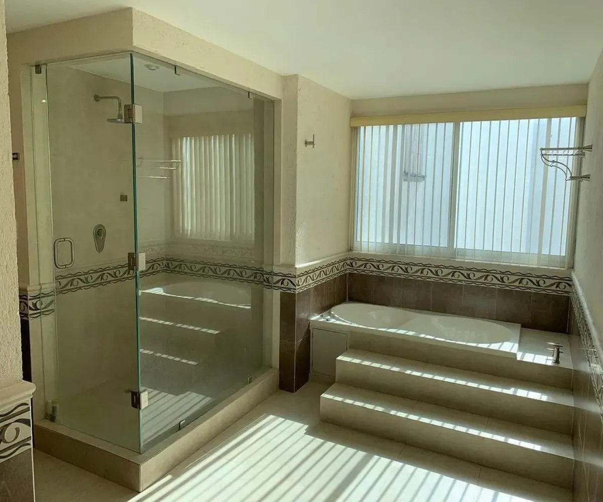 Casa En Venta,Villas del Mesón,Avenida Mesón del Prado 110, Querétaro, Querétaro 76226, 3 Habitaciones,4 Baños,Avenida Mesón del Prado,1,p8tjsx5