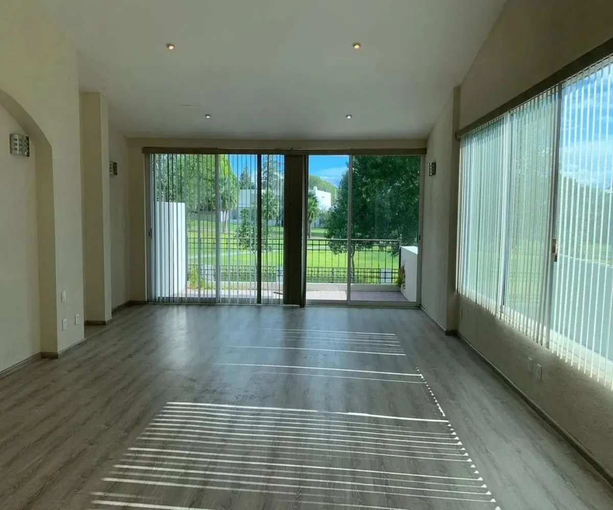 Casa En Venta,Villas del Mesón,Avenida Mesón del Prado 110, Querétaro, Querétaro 76226, 3 Habitaciones,4 Baños,Avenida Mesón del Prado,1,p8tjsx5