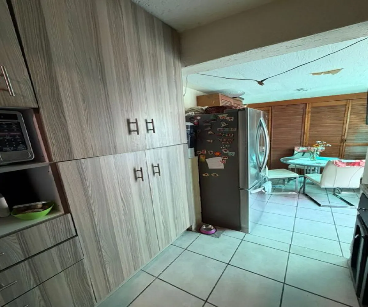 Departamento En Venta,Paseos del Sol,Calle Tomás Balcázar 5527 1, Zapopan, Jalisco 45079, 2 Habitaciones,1 Baño,Calle Tomás Balcázar,1,pwp4hfr