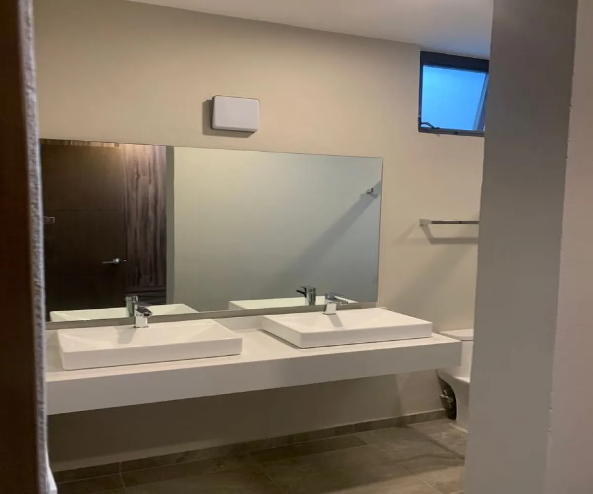 Casa En Renta,SAN AGUSTIN,Avenida Vuelo de las Grullas 8 08, Tlajomulco de Zúñiga, Jalisco 45645, 3 Habitaciones,4 Baños,Avenida Vuelo de las Grullas,2,pWOvb7S