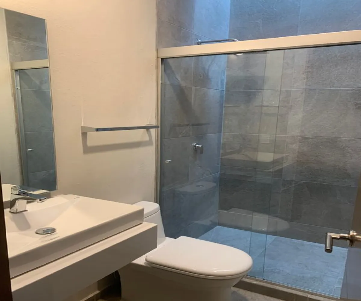 Casa En Renta,SAN AGUSTIN,Avenida Vuelo de las Grullas 8 08, Tlajomulco de Zúñiga, Jalisco 45645, 3 Habitaciones,4 Baños,Avenida Vuelo de las Grullas,2,pWOvb7S