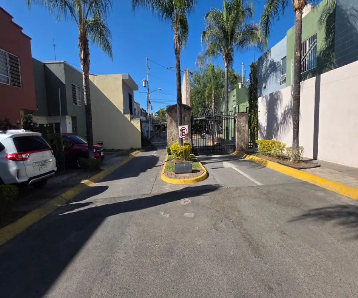 Casa En Venta,Tesistan,Fray Francisco de Palou 456 52, Zapopan, Jalisco 45200, 3 Habitaciones,3 Baños,Fray Francisco de Palou,2,ppO6AEF