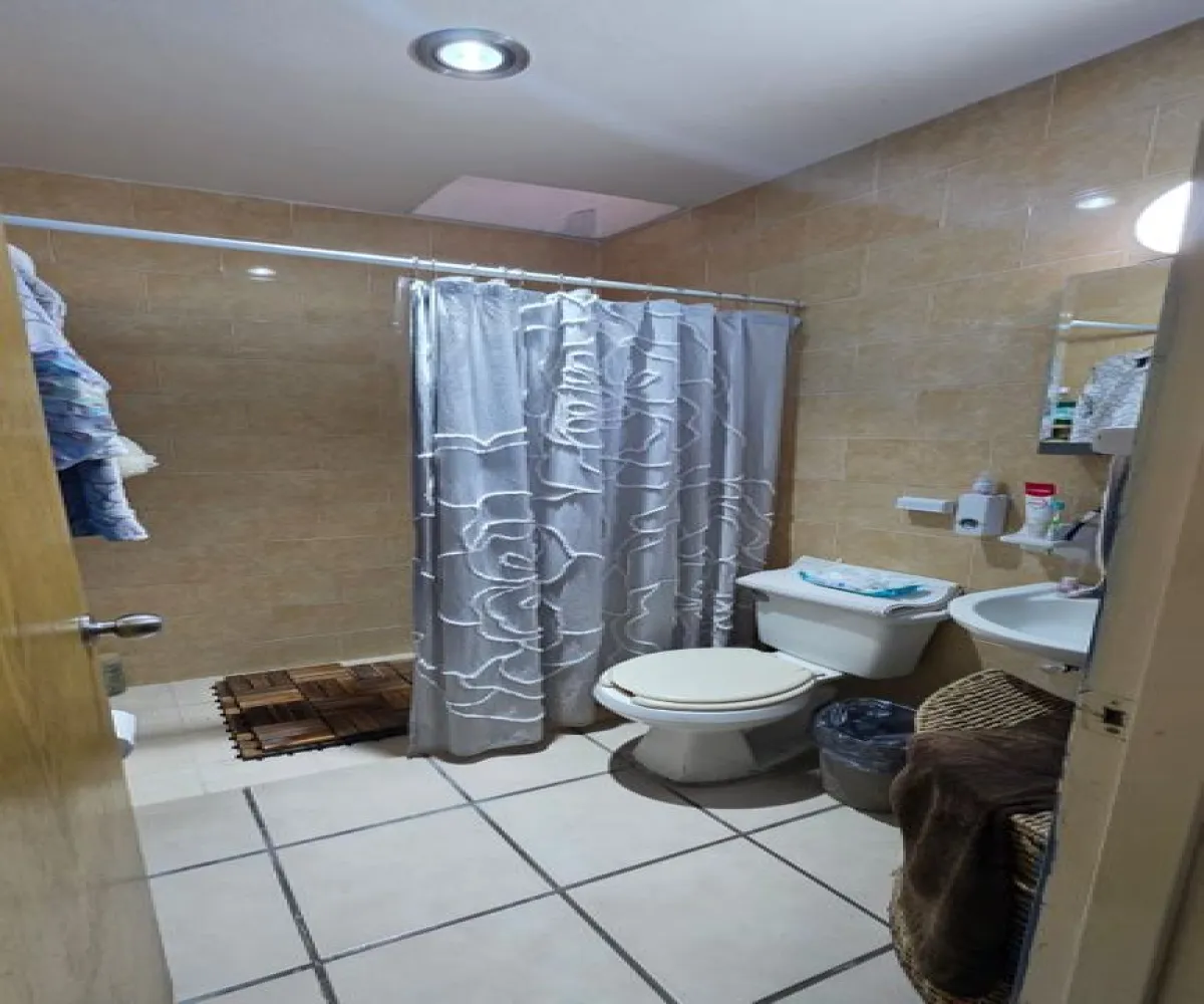 Casa En Venta,Tesistan,Fray Francisco de Palou 456 52, Zapopan, Jalisco 45200, 3 Habitaciones,3 Baños,Fray Francisco de Palou,2,ppO6AEF