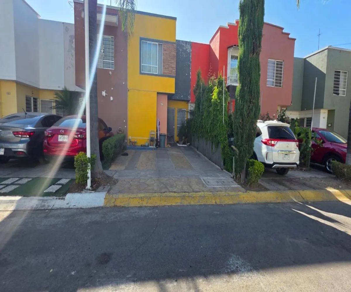 Casa En Venta,Tesistan,Fray Francisco de Palou 456 52, Zapopan, Jalisco 45200, 3 Habitaciones,3 Baños,Fray Francisco de Palou,2,ppO6AEF