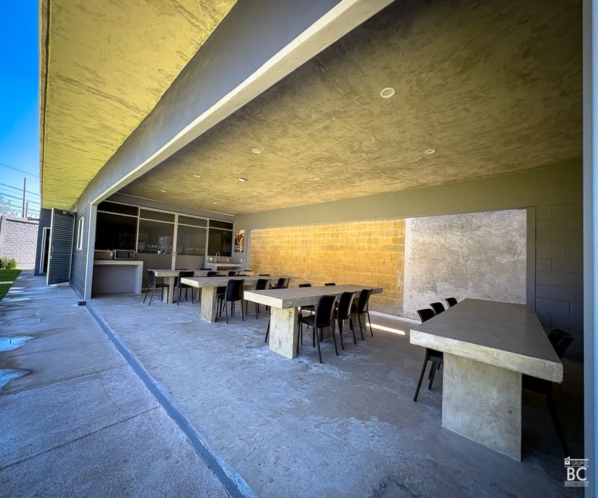 Bodega En Venta,Campo sur,Circuito Metropolitano Vicente Fernández Gómez 69 b10, Tlajomulco de Zúñiga, Jalisco 45664,1 Baño,Circuito Metropolitano Vicente Fernández Gómez,2,p0dKVAo