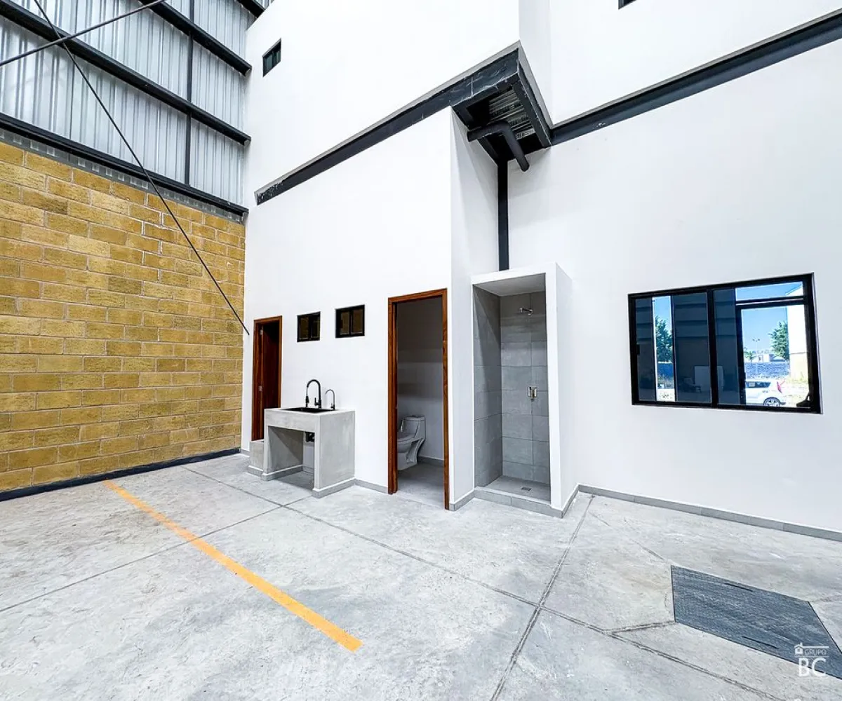 Bodega En Venta,Campo sur,Circuito Metropolitano Vicente Fernández Gómez 69 b10, Tlajomulco de Zúñiga, Jalisco 45664,1 Baño,Circuito Metropolitano Vicente Fernández Gómez,2,p0dKVAo