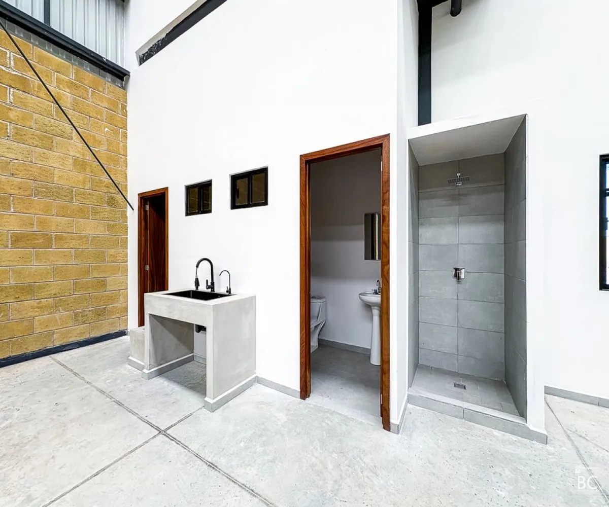 Bodega En Venta,Campo sur,Circuito Metropolitano Vicente Fernández Gómez 69 b10, Tlajomulco de Zúñiga, Jalisco 45664,1 Baño,Circuito Metropolitano Vicente Fernández Gómez,2,p0dKVAo