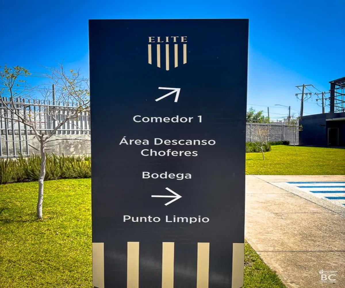 Bodega En Venta,Campo sur,Circuito Metropolitano Vicente Fernández Gómez 69 b10, Tlajomulco de Zúñiga, Jalisco 45664,1 Baño,Circuito Metropolitano Vicente Fernández Gómez,2,p0dKVAo