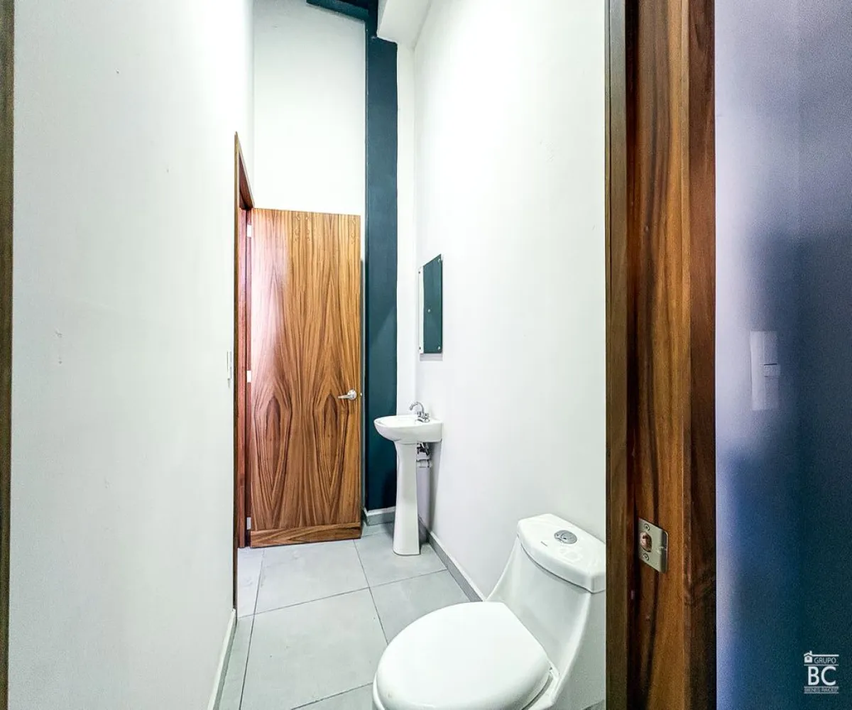 Bodega En Venta,Campo sur,Circuito Metropolitano Vicente Fernández Gómez 69 b10, Tlajomulco de Zúñiga, Jalisco 45664,1 Baño,Circuito Metropolitano Vicente Fernández Gómez,2,p0dKVAo