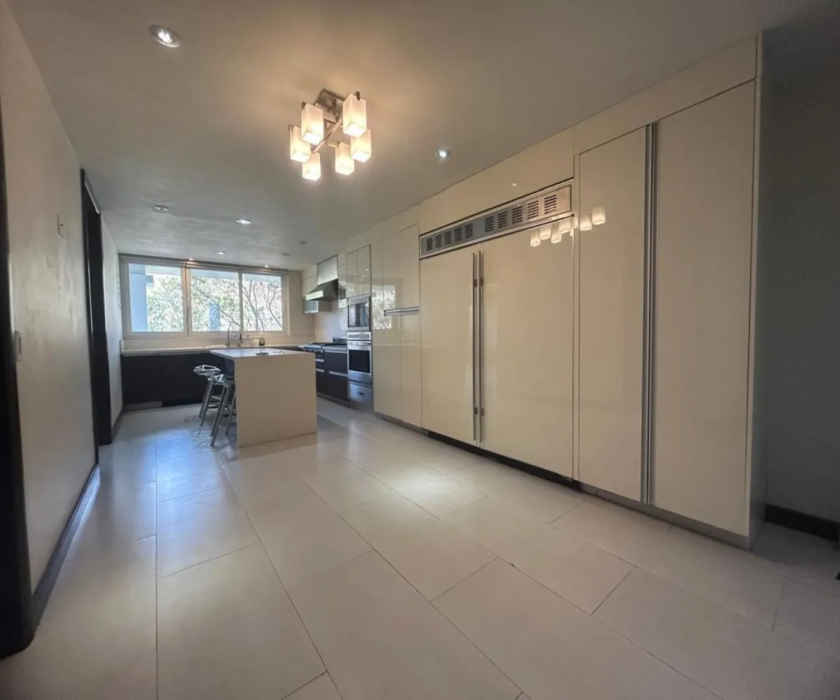 Casa En Renta,Atlas Colomos,Atlas Colomos Poniente 82, Zapopan, Jalisco 45118, 5 Habitaciones,5 Baños,Atlas Colomos Poniente,1,pcxvNpu