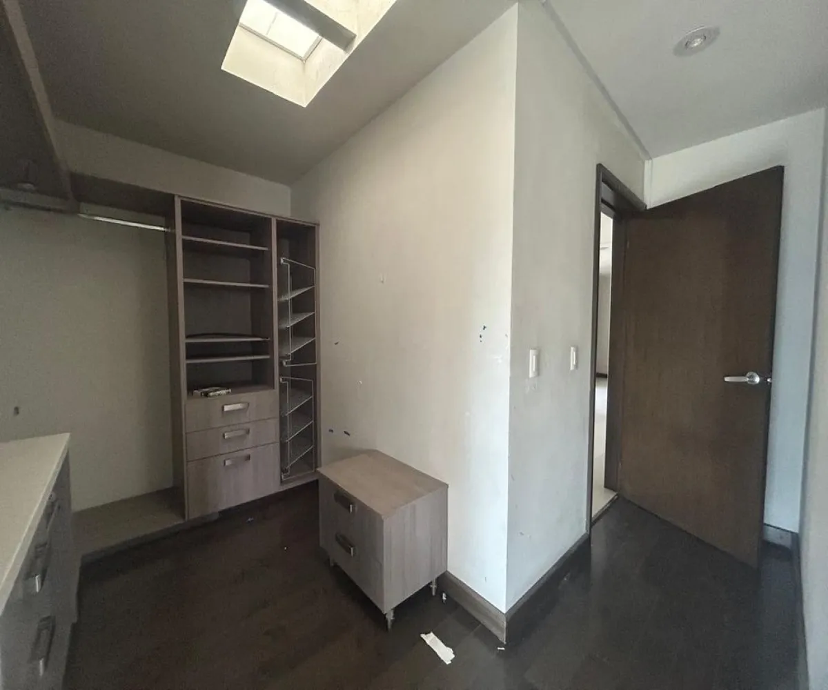 Casa En Renta,Atlas Colomos,Atlas Colomos Poniente 82, Zapopan, Jalisco 45118, 5 Habitaciones,5 Baños,Atlas Colomos Poniente,1,pcxvNpu