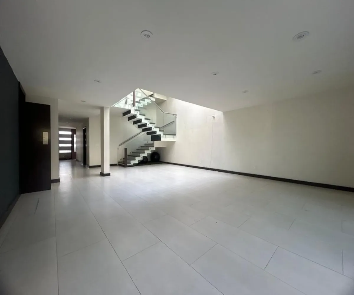 Casa En Renta,Atlas Colomos,Atlas Colomos Poniente 82, Zapopan, Jalisco 45118, 5 Habitaciones,5 Baños,Atlas Colomos Poniente,1,pcxvNpu