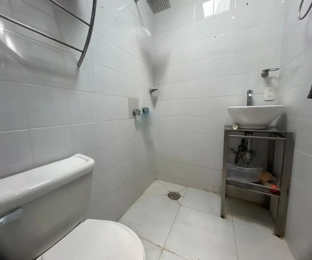 Casa En Renta,Atlas Colomos,Atlas Colomos Poniente 82, Zapopan, Jalisco 45118, 5 Habitaciones,5 Baños,Atlas Colomos Poniente,1,pcxvNpu