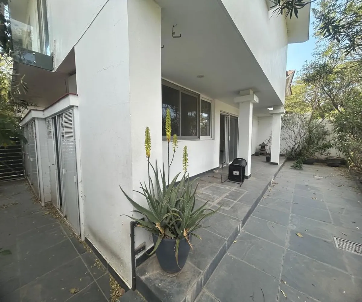 Casa En Renta,Atlas Colomos,Atlas Colomos Poniente 82, Zapopan, Jalisco 45118, 5 Habitaciones,5 Baños,Atlas Colomos Poniente,1,pcxvNpu