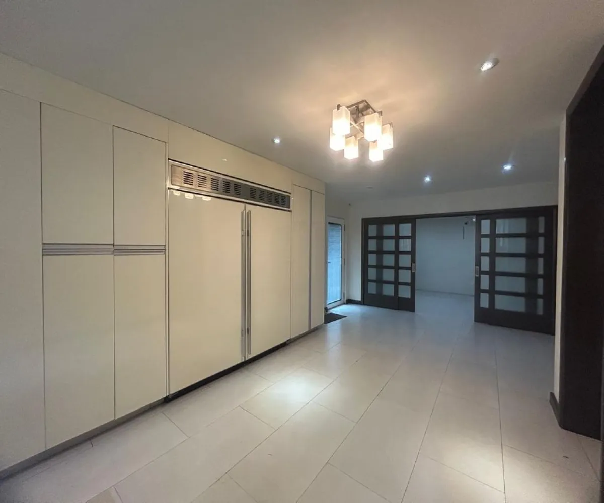 Casa En Renta,Atlas Colomos,Atlas Colomos Poniente 82, Zapopan, Jalisco 45118, 5 Habitaciones,5 Baños,Atlas Colomos Poniente,1,pcxvNpu